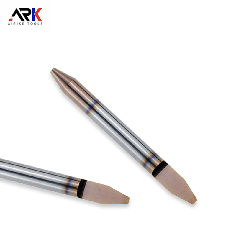 Pusiau raižytas peilis